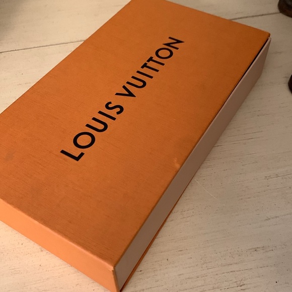 Louis Vuitton Orange Box with Dust Bag - Picture 8 of 10